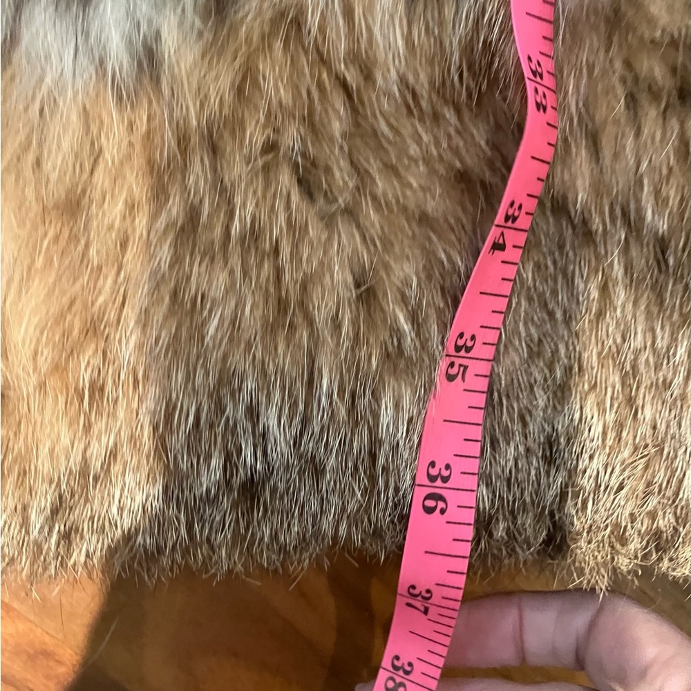 Vintage Real Lynx Fur Coat with Hood - Picture 8 of 9